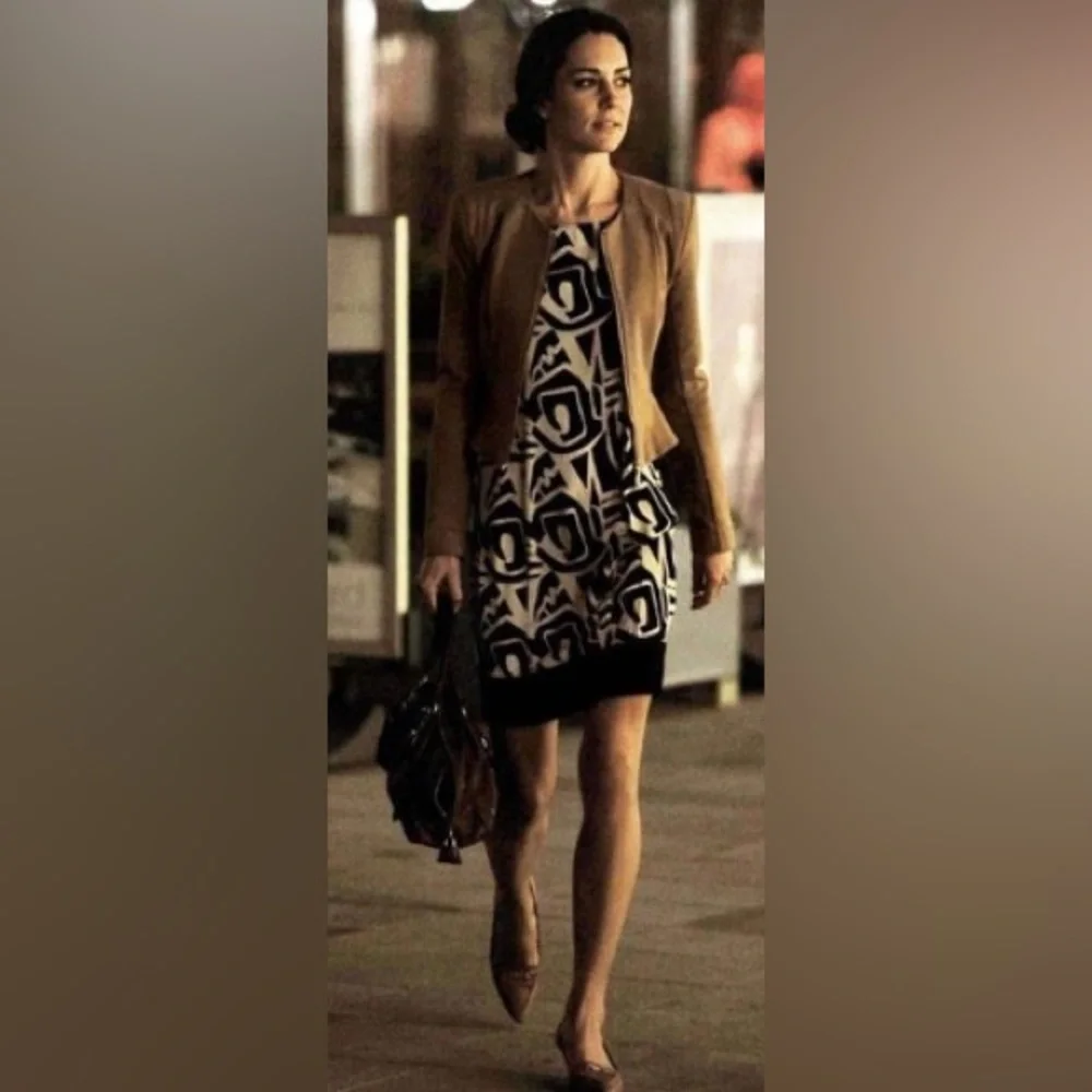 Diane von Furstenberg Samuella Dress ASO Kate Middleton, Silk Sheath, Size M DvF - Picture 13 of 15